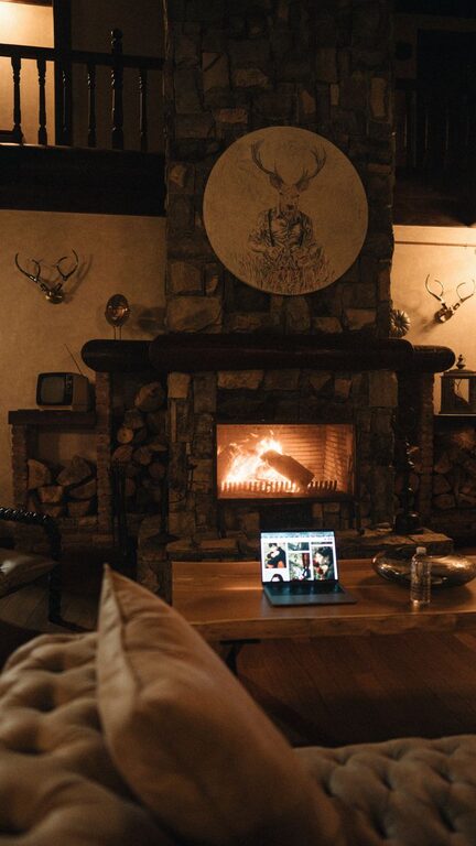 How to Plan a Screen Light Evening